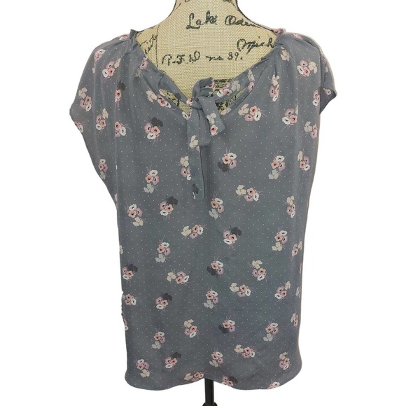Lauren Conrad Gray and Pink Floral Cap Sleeve XL Blouse workwear tie back - Picture 3 of 6